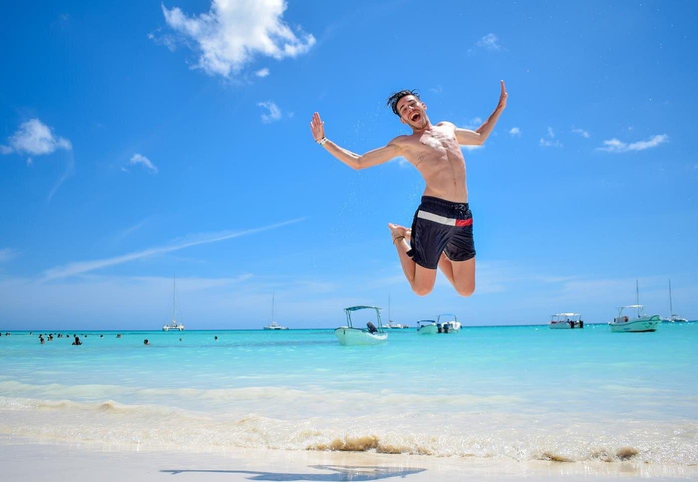 Saona Island on a Budget: Tour Prices and Money-Saving Tips - Whale Sabana de la Mar Guide
