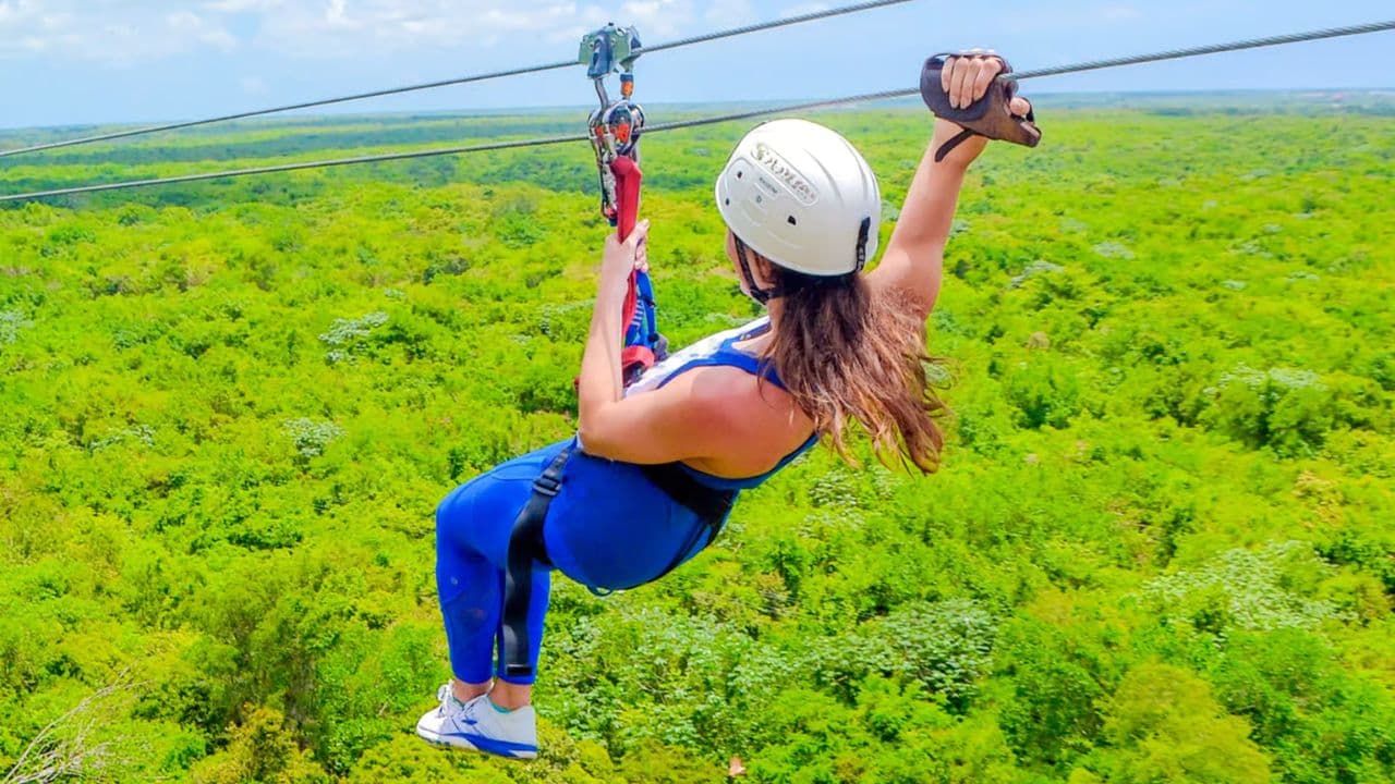 Caribbean Lake Park Punta Cana: Flyboarding, Zip Line a další — Guided tour and outdoor activity